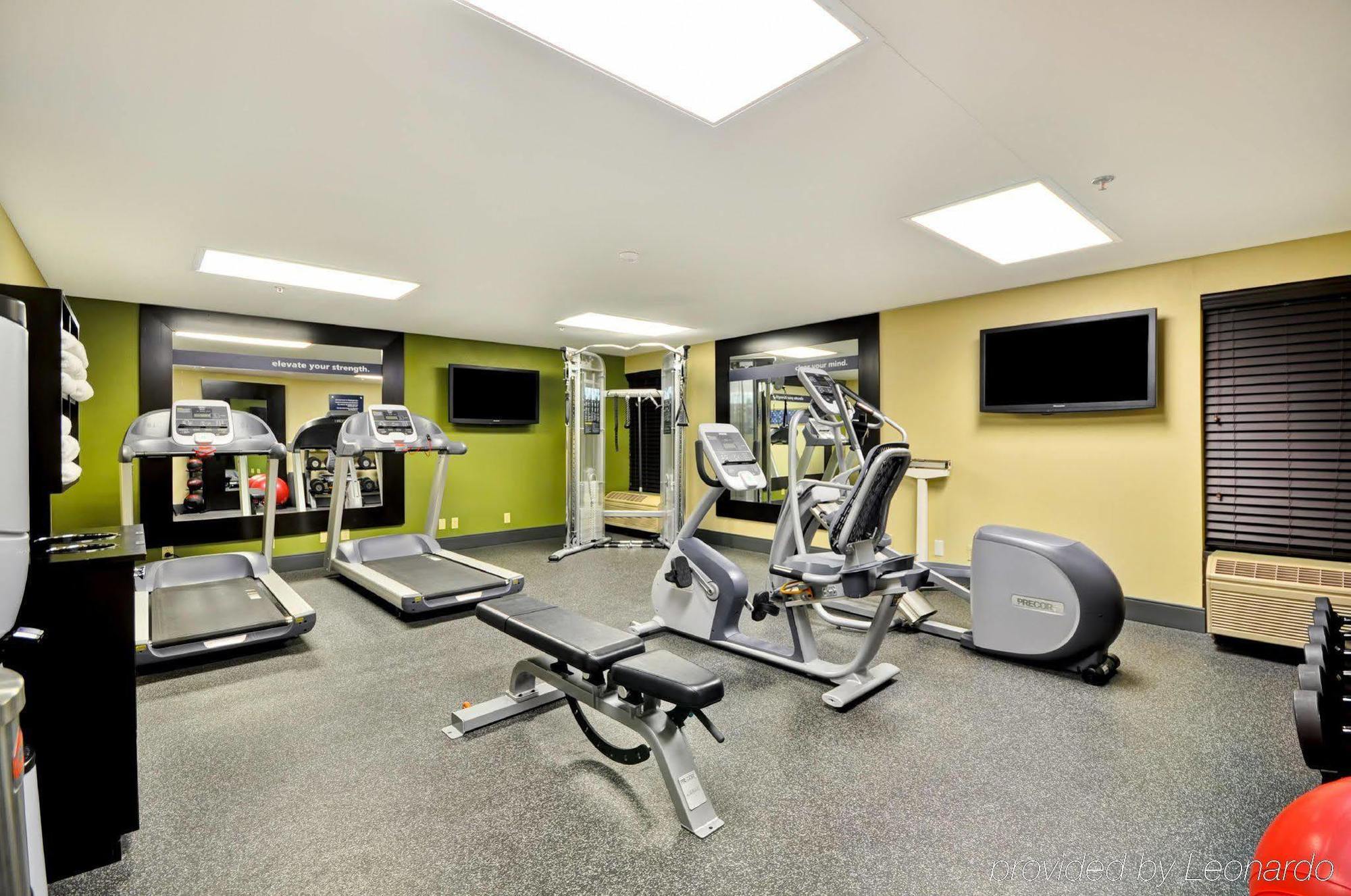Hampton Inn Detroit Northville Экстерьер фото