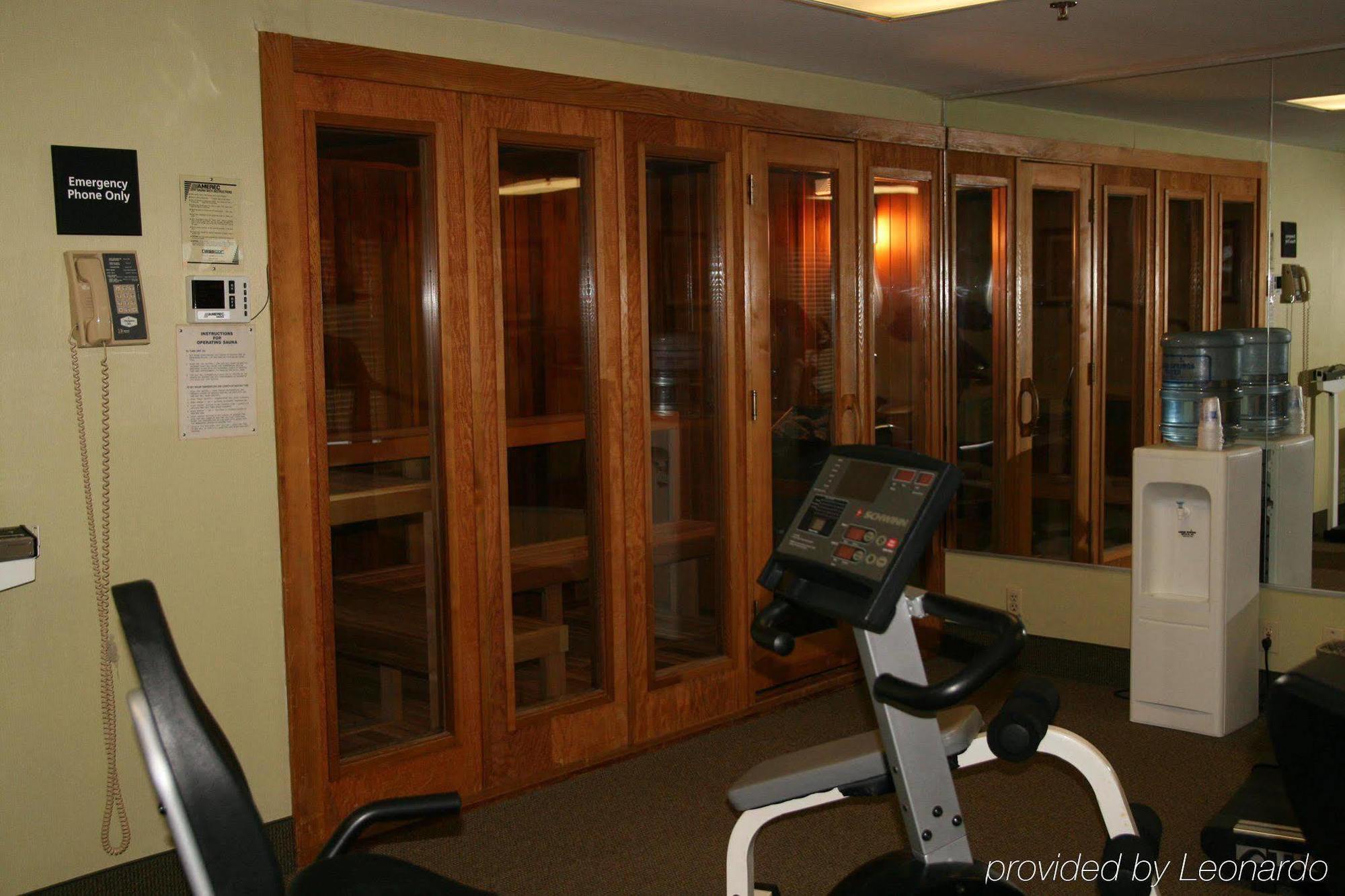 Hampton Inn Detroit Northville Удобства фото